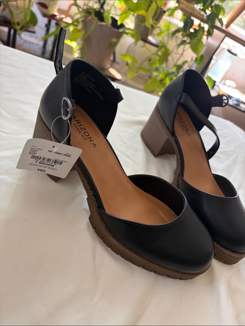 Arizona Jean Company Black Block Heel Mary Jane Sandals
